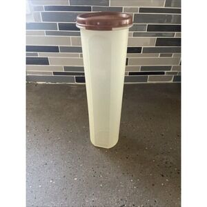 Tupperware Spaghetti Holder 1661 with Brown Lid‎ 1607 11"